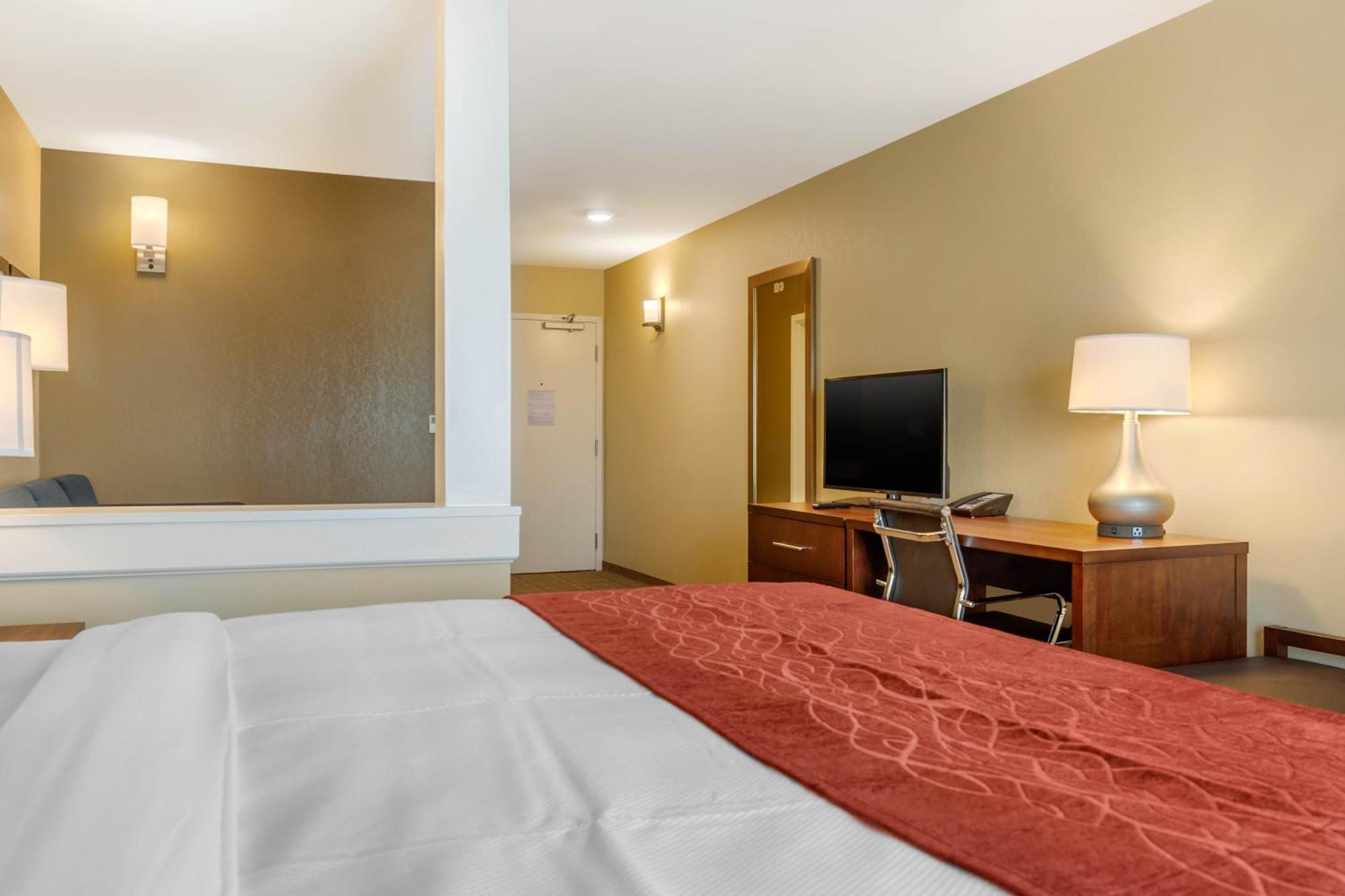 Comfort Inn & Suites Gap Amish Country Εξωτερικό φωτογραφία