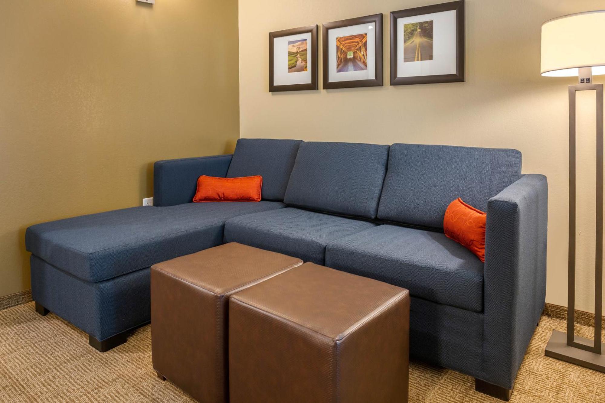 Comfort Inn & Suites Gap Amish Country Εξωτερικό φωτογραφία