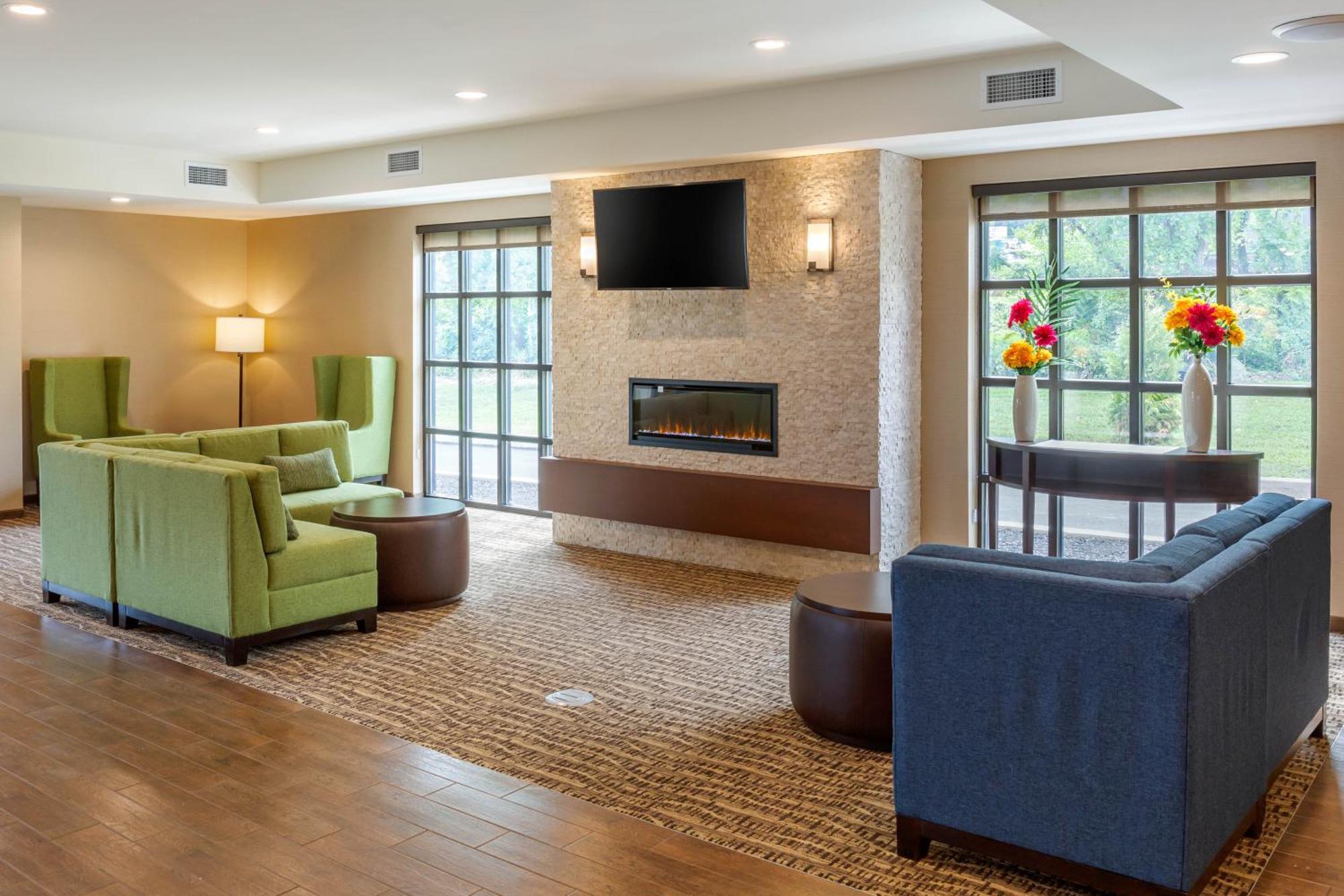 Comfort Inn & Suites Gap Amish Country Εξωτερικό φωτογραφία