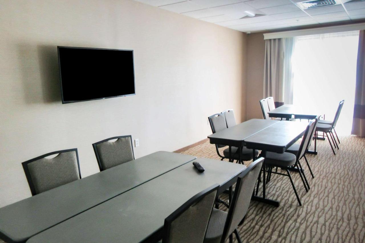 Comfort Inn & Suites Gap Amish Country Εξωτερικό φωτογραφία